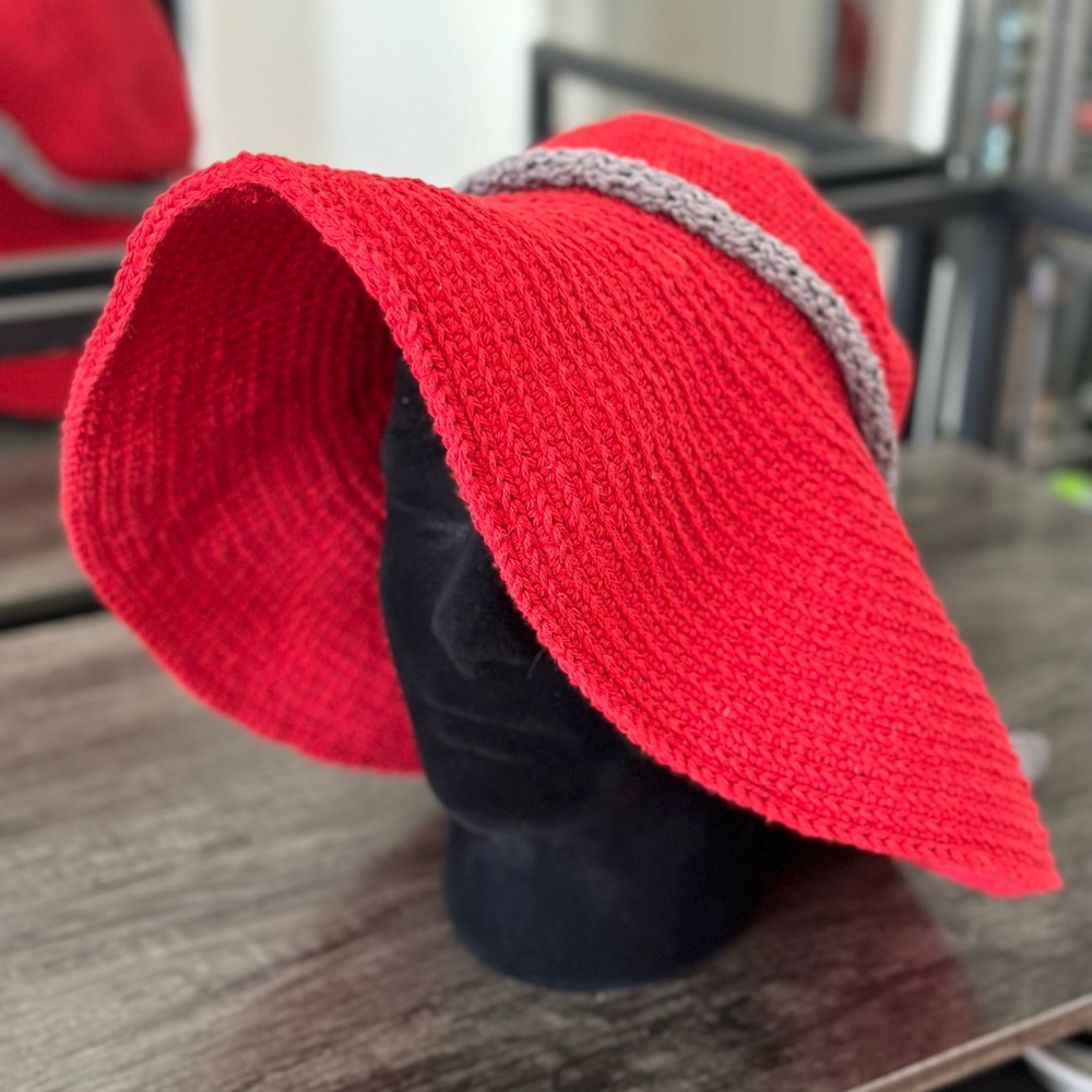 Handmade crochet floppy summer spring beach hat brand new large size